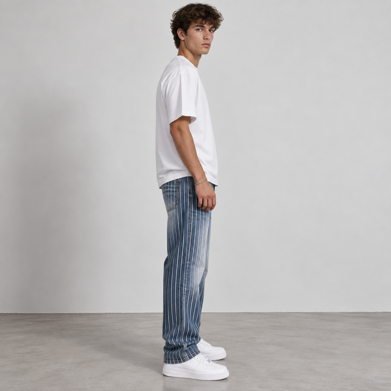 STRIPED WASHED RELAXED JEANS