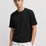 RIBBED BLACK T-SHIRT