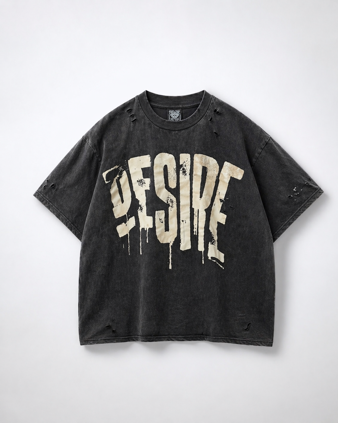 SIGNATURE DISTRESSED TEE